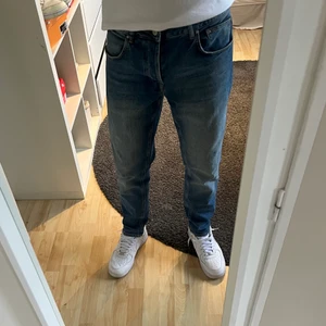 Asos jeans - Skick: 9/10 Storlek: W32 L32 Oeginalpris: 349kr
