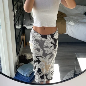 Kjol - Mönstrad kjol Storlek S/M