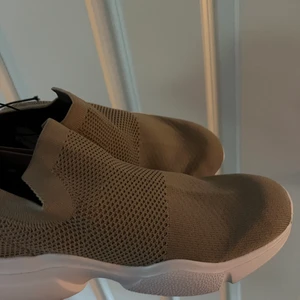 Oanvända skor - Superfina skor från lager157. Väldigt sköna. Storlek 40, Sanna i storlek.