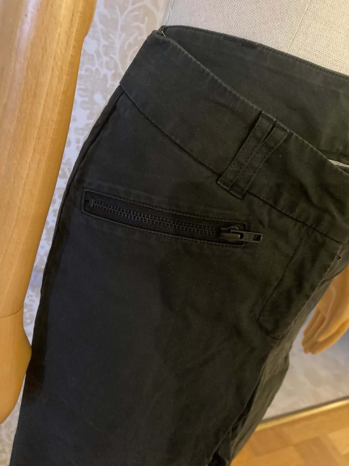 Svarta byxor från Stockh lm - 90