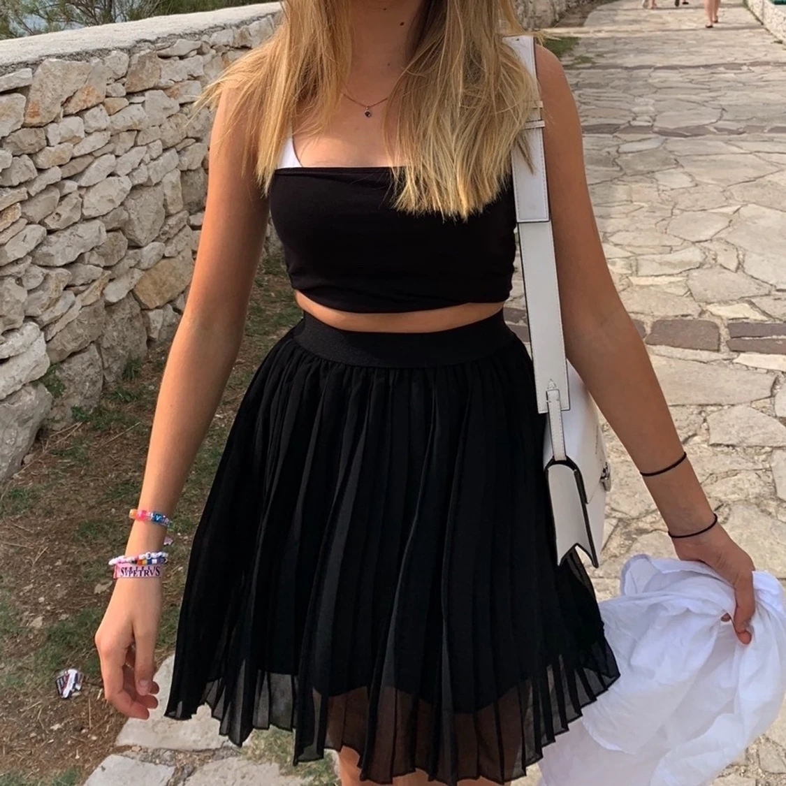 Svart volang kjol ifrån NA-KD - 91