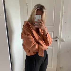 Jeansjacka  - Orange/brun croppad overzised jacka i jeansimitation