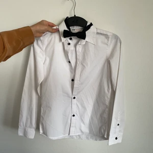 Hm - Storlek 142(11-12 år)