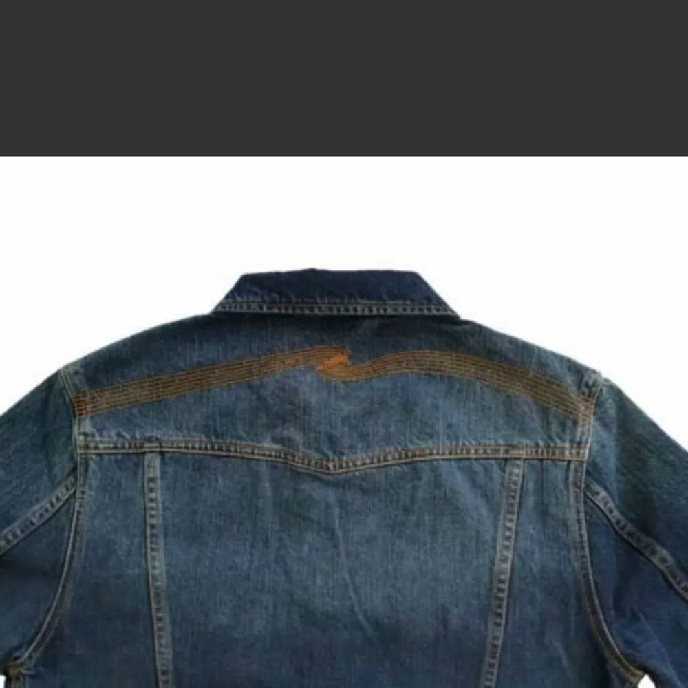 Helt ny Nudie jeans unisex Jacka   Mdell: Kenny Färg/Tvätt: Blue mood  Stl : S  Mått: Axel till axel: 42 cm Armlängd: 66 cm Längd backifrån från tröjan börjar till slut: 58 cm  Material: 100% Cotton. Jackor.