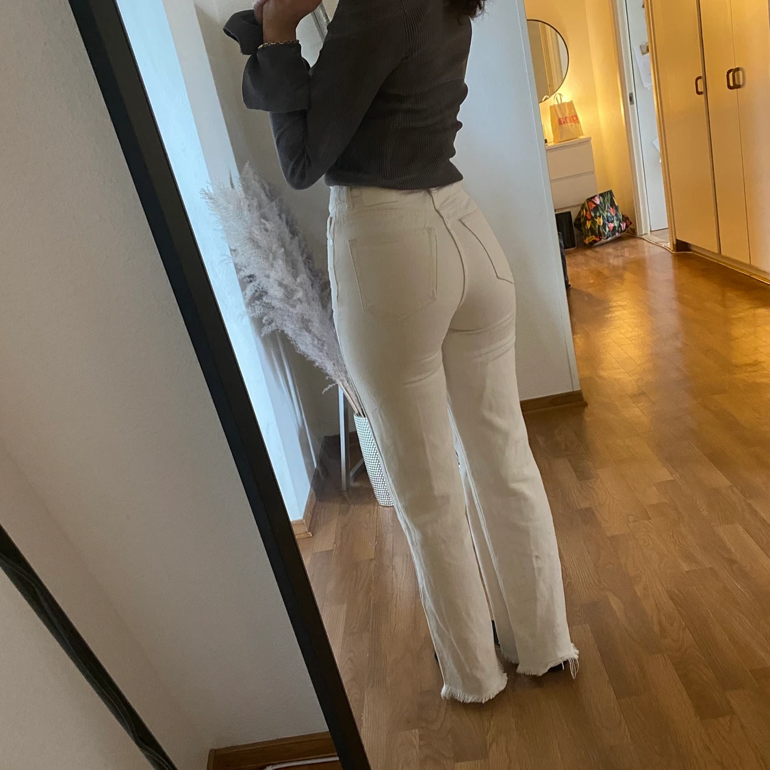 Jeans från bikbok - 90