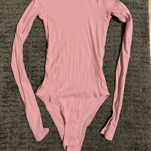 Body h&m - New body from H&M, size XS