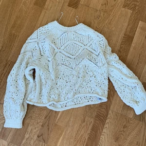 Zara tröja - Strlk M från zara knappt använd