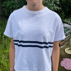 T-shirt - Super snygg t-shirt! Brandy Melville