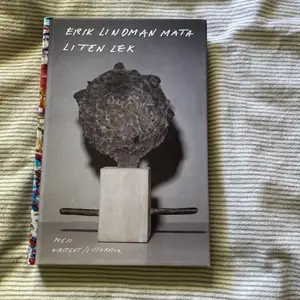 Poesi och fotobok av Erik Lindman Mata. Pris inkl frakt 