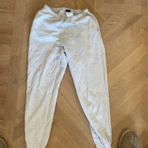 Gråa sweatpants - Fint skick!