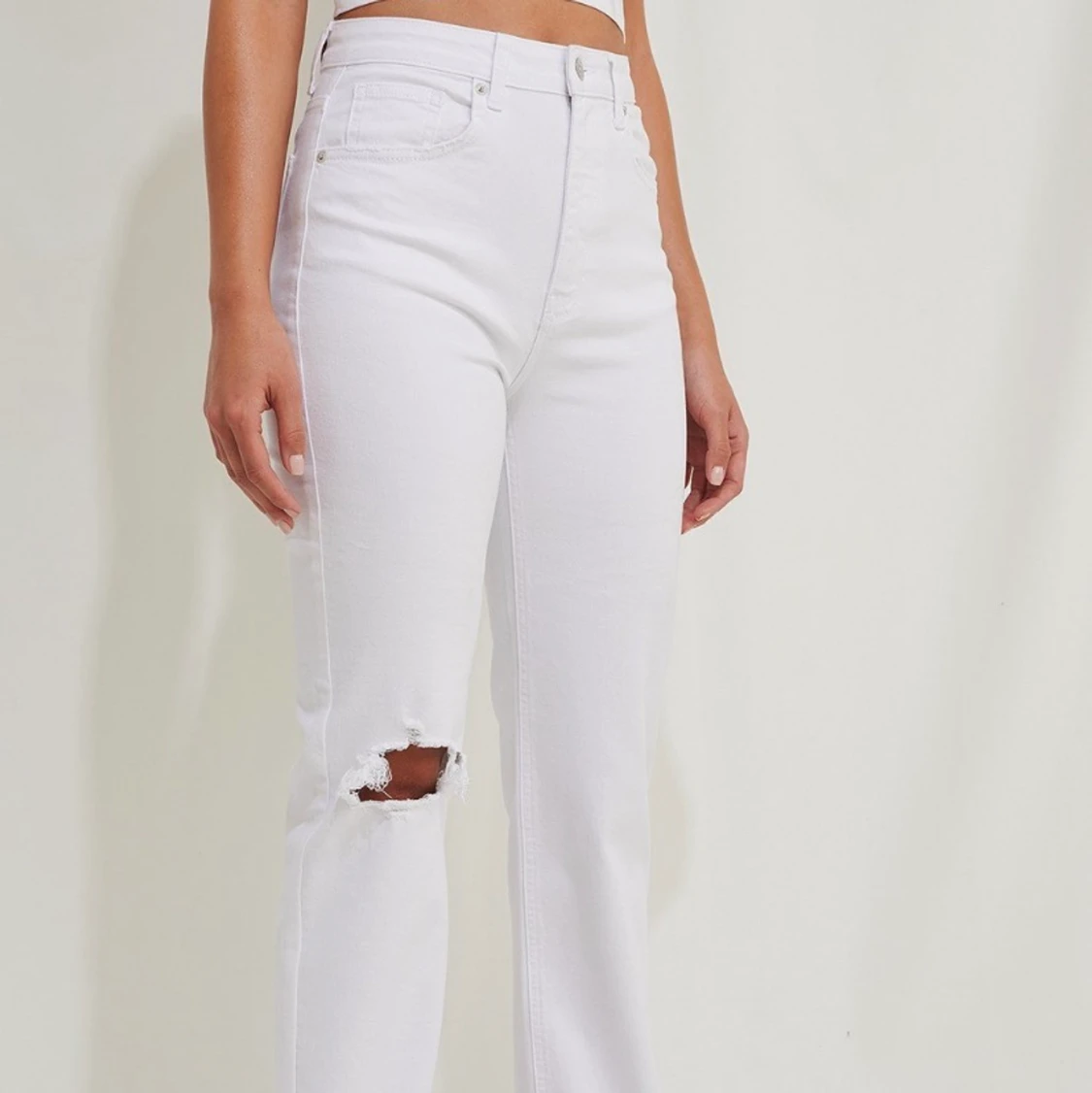 Vita jeans från Moa Mattson X NA-KD  - 2