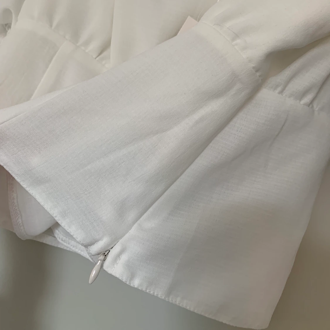 Vit topp från Nelly - 90