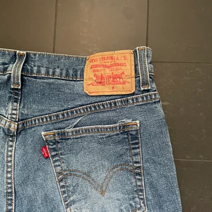 Vintage Levi’s ”Bootcut” - Vintage levi’s Bootcut, sitter 28x30-30x32, Dm för mått!