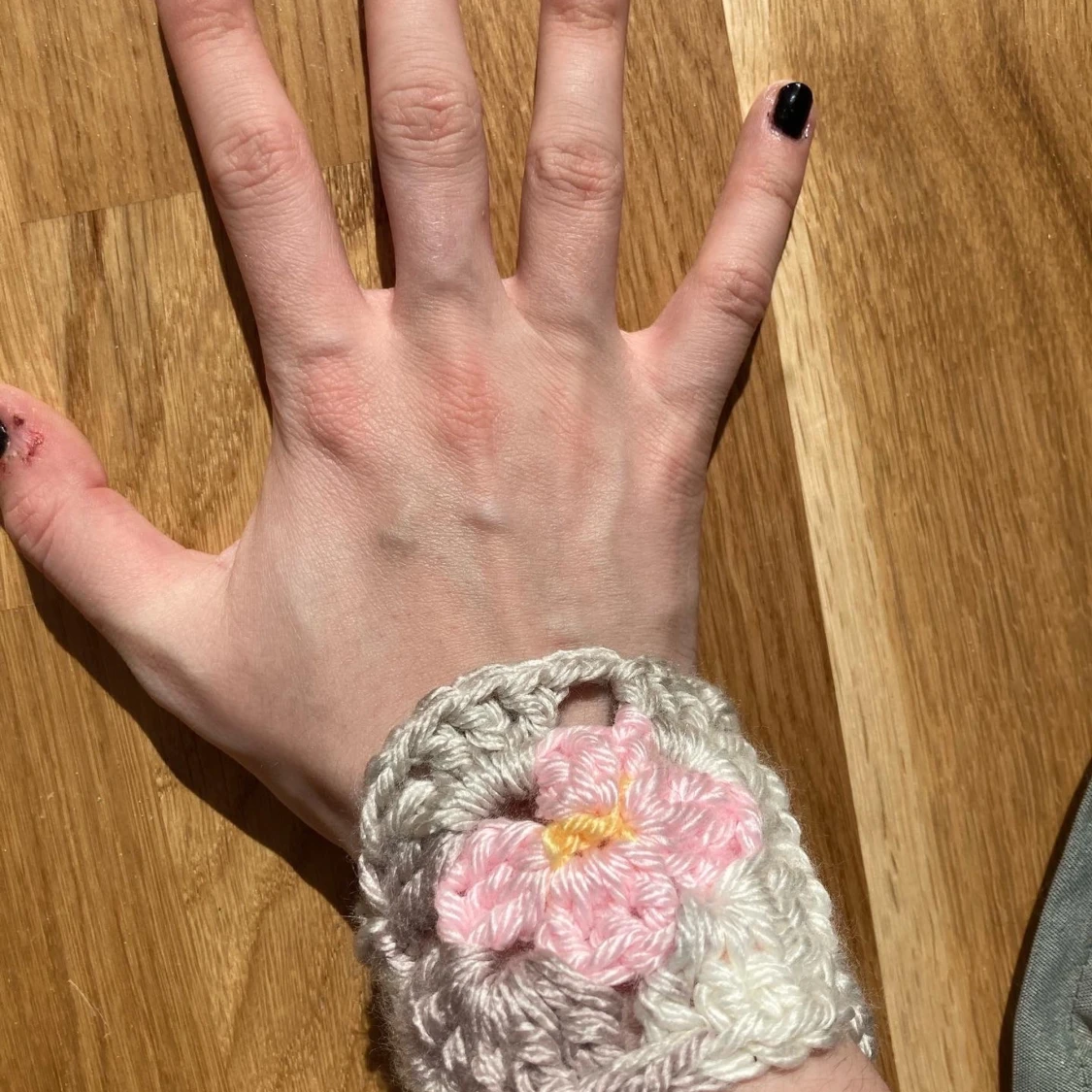 Sakura wristlets  - 90