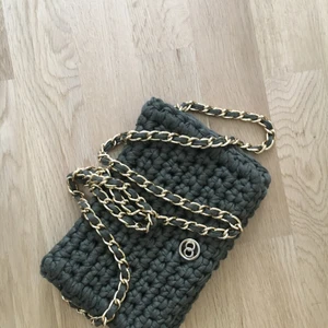 Virkad väska  - Jättesöt virkad väska köpt här på Plick.