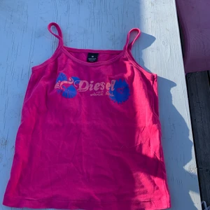 Linne - Jättefint diesel linne i storlek M men passar även S