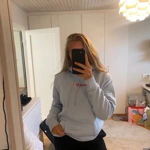 Babyblå hoodie - Helt ny! Aldrig använt 💙🤍