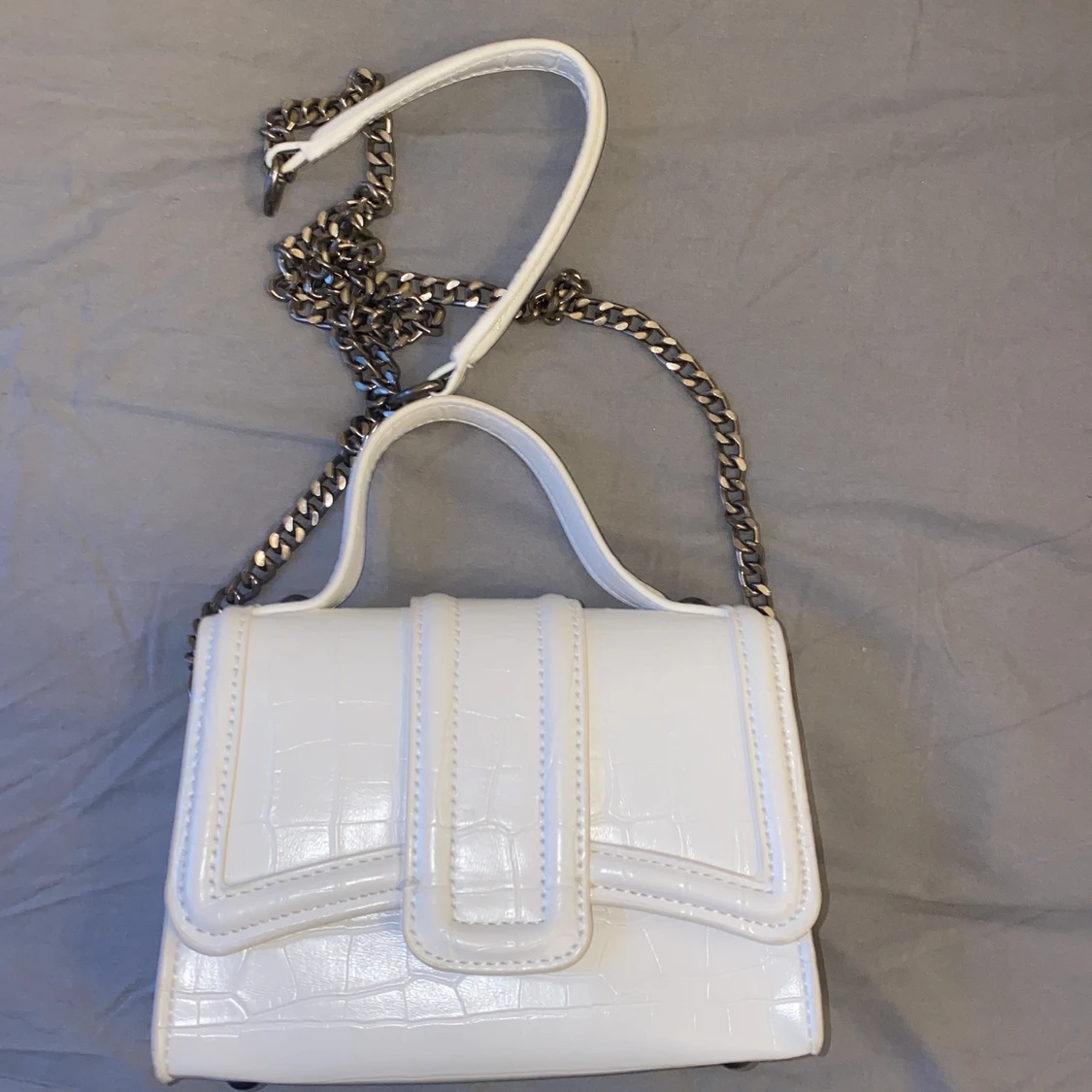 Axelremsväska från Zara - 91