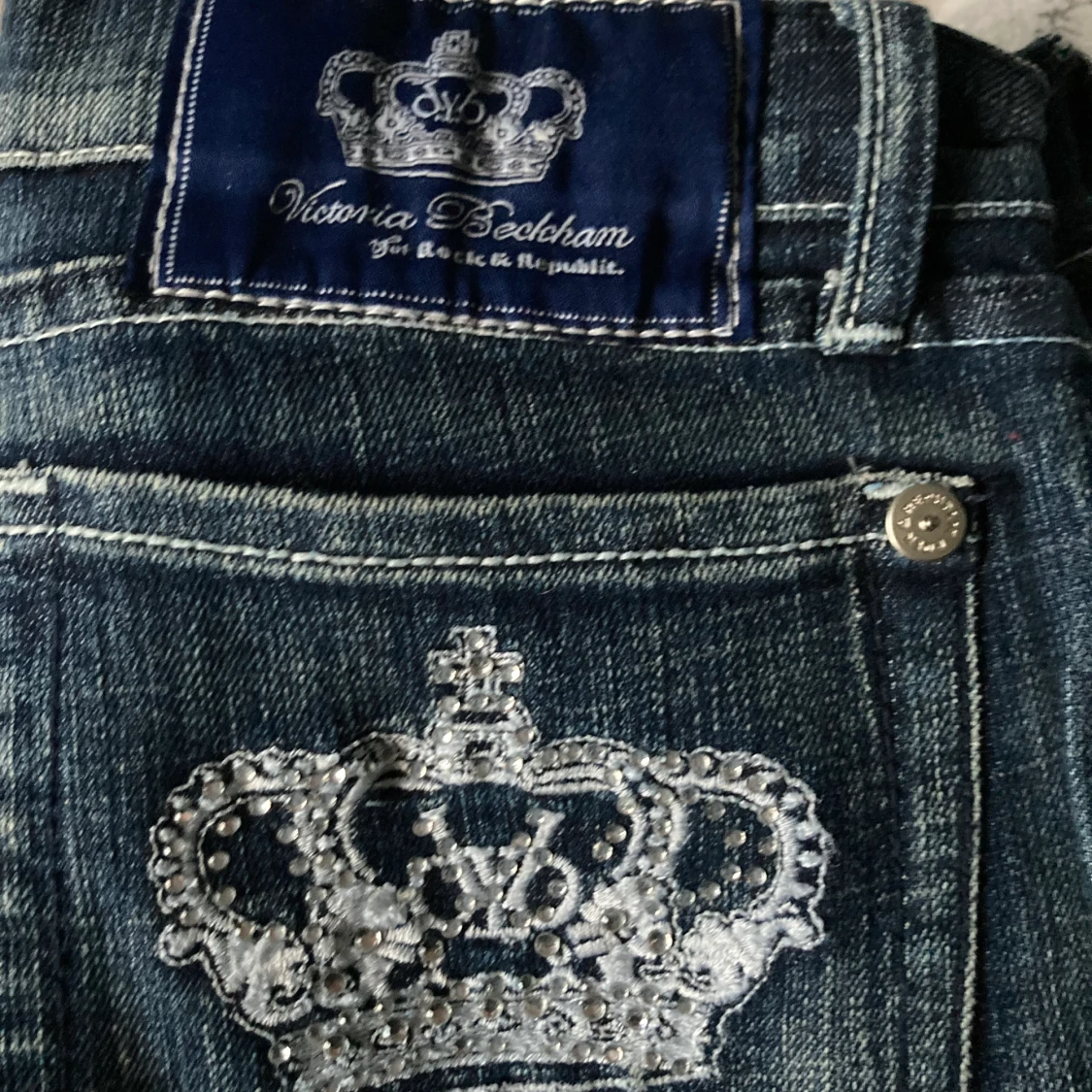 Vicoria Beckham jeans  - 90