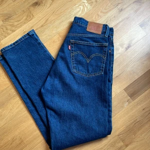 Levi’s jeans 501 - 501 från Levi’s! Helt oanvända på grund av fel storlek. 