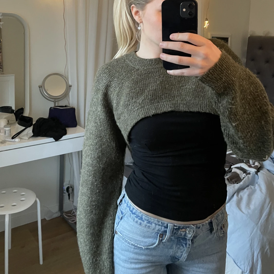 Grön stickad tröja - 90