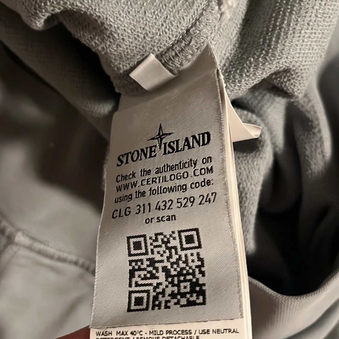 Stone island hoodie - 91