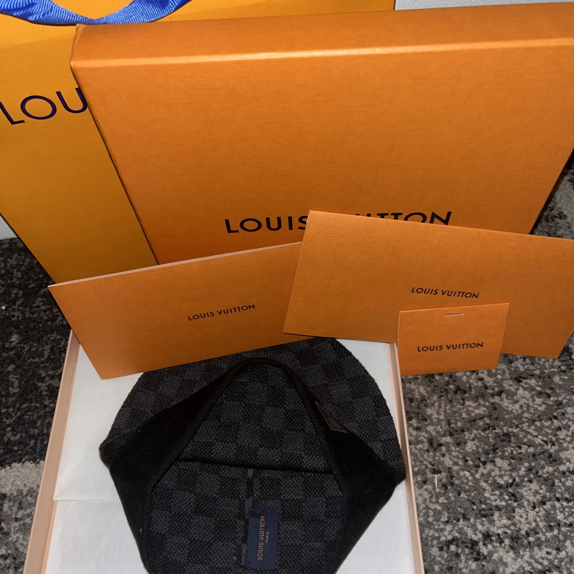 Louis Vuitton mössa  - 91