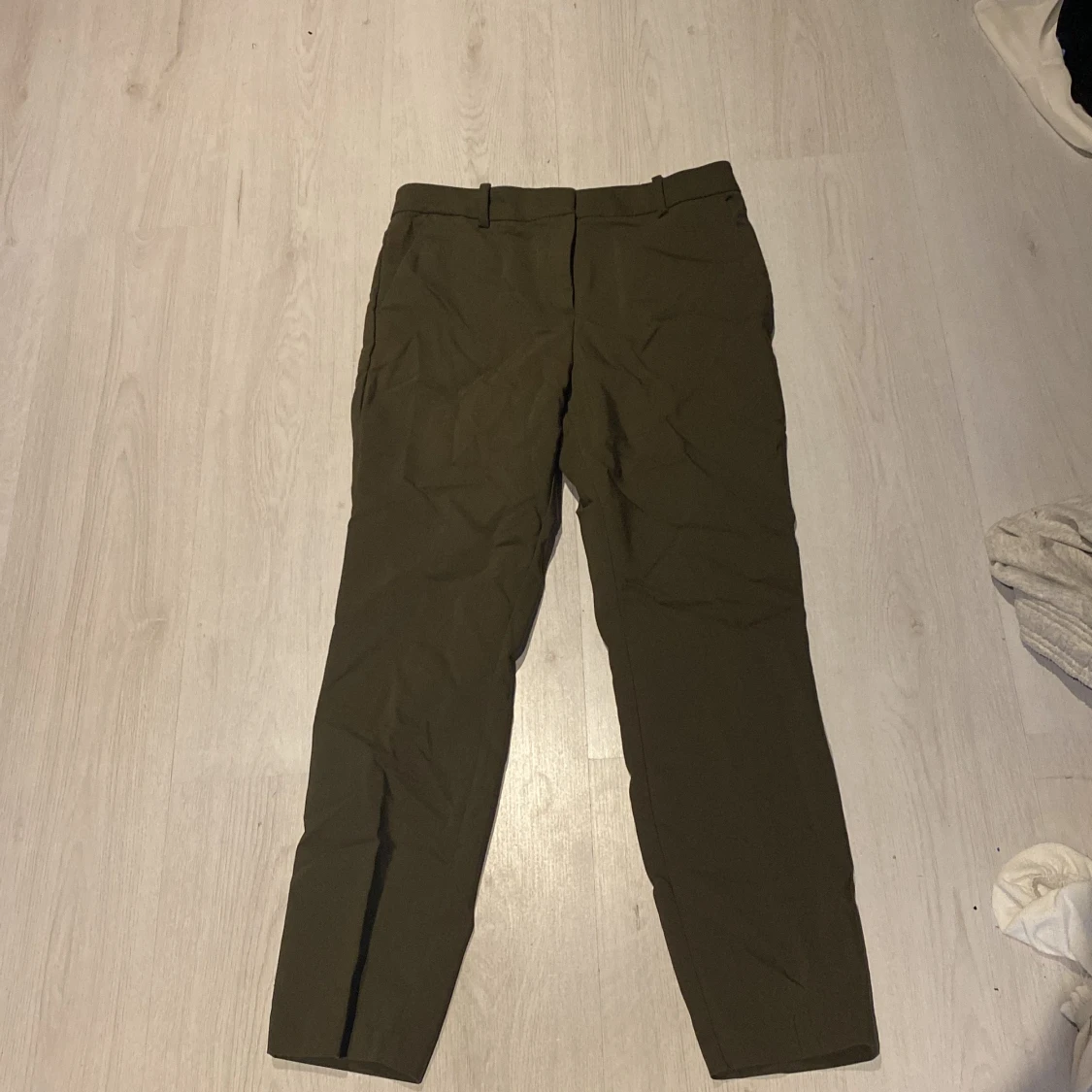 Kostym byxor low waist