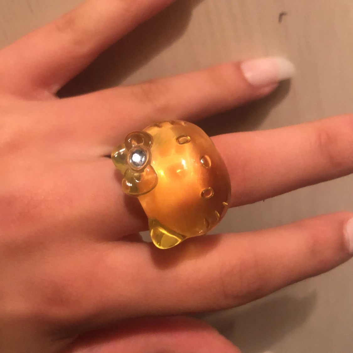Hello Kitty Ring - 90