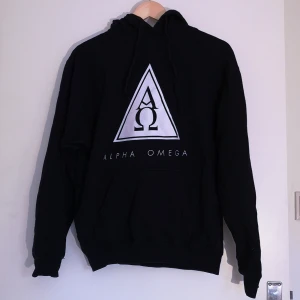 MGK merch strl S - Machine Gun Kelly merch från General Admission albumet. 