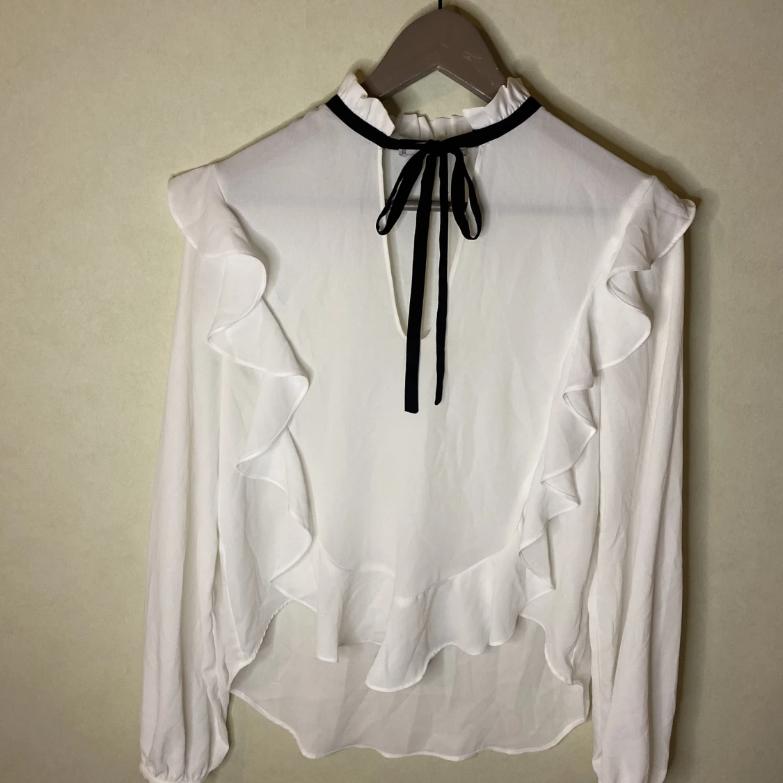 Blus från Mango Strl. XS