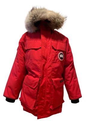 Canada Goose Expedition parka - Canada Goose expedition parka  Storlek XS men passar mer M/L   Inga hål och fina muddar 