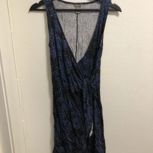 Klänning  - Från Lindex i strl XS