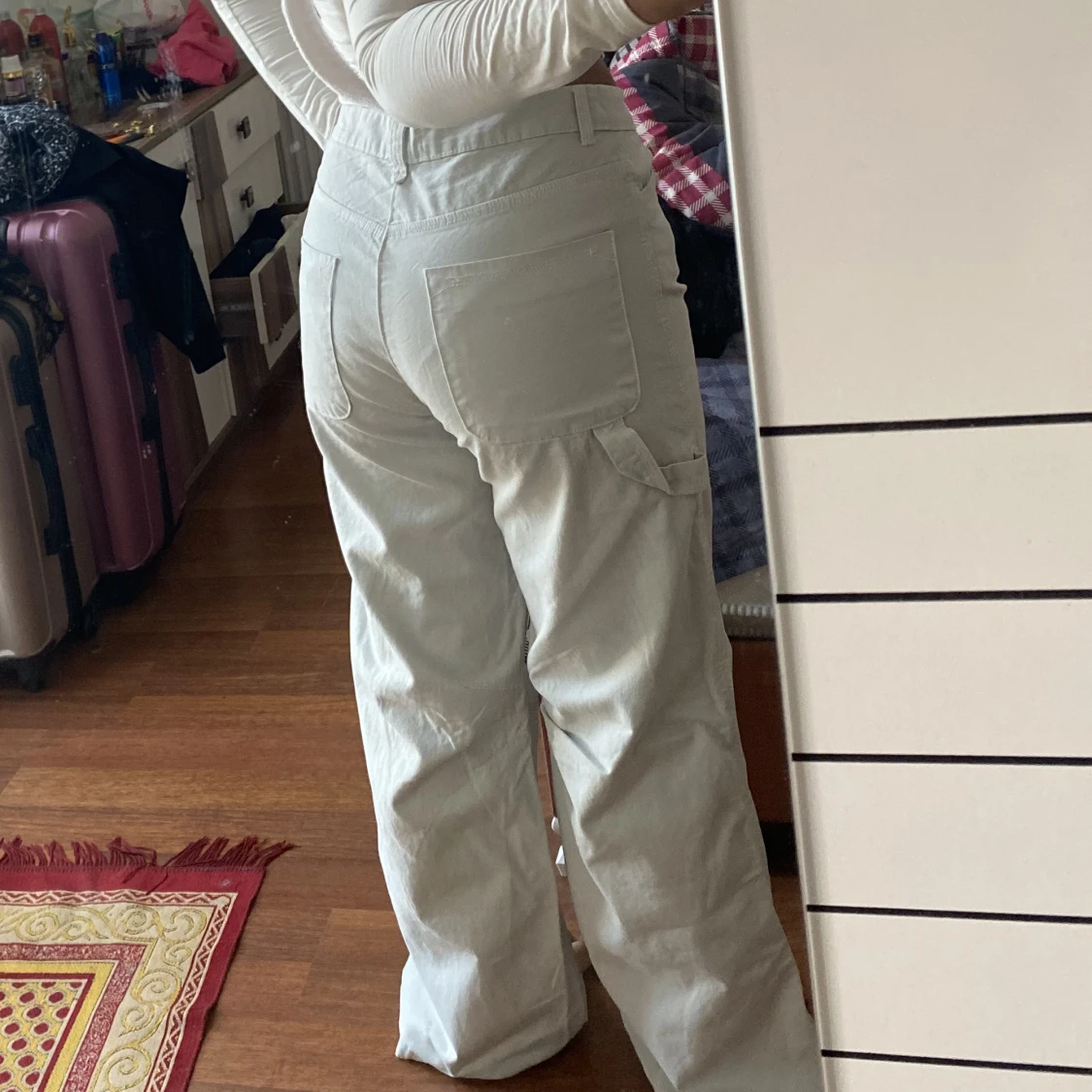 helt nya byxor  - 90