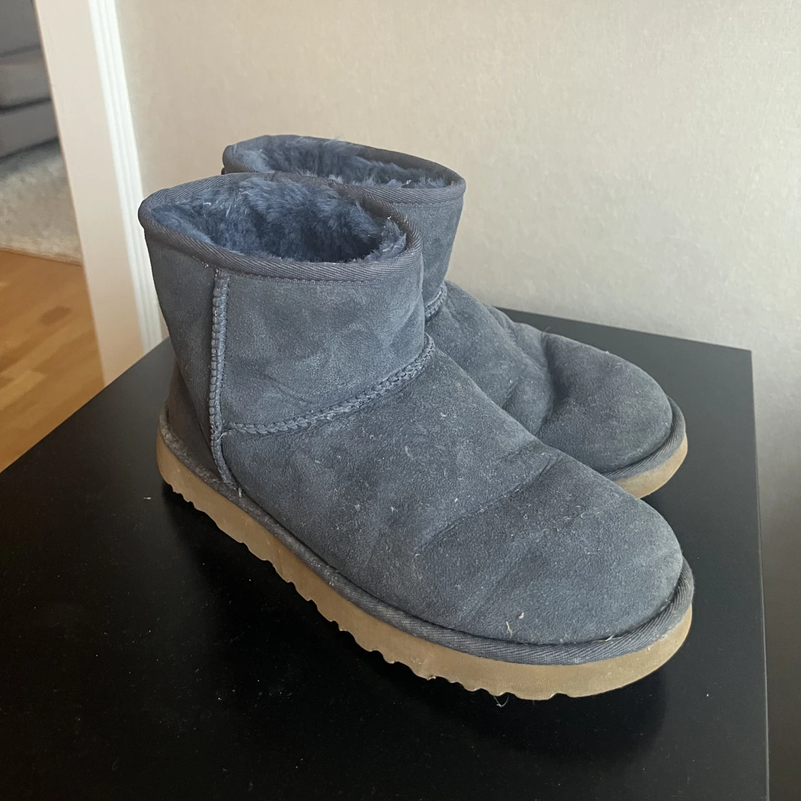 Uggs  - 91