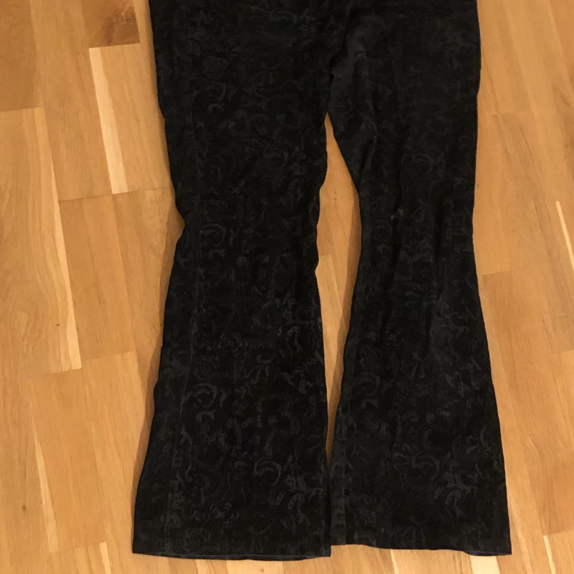 Svarta byxor - 90