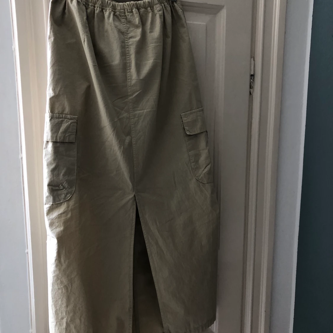 Cargo kjol strl S - 90