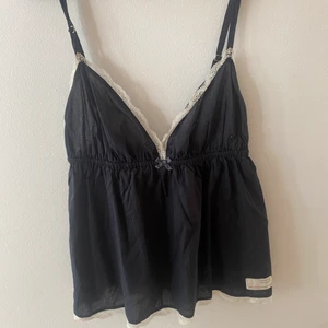 Odd molly linne - Svart odd molly linne