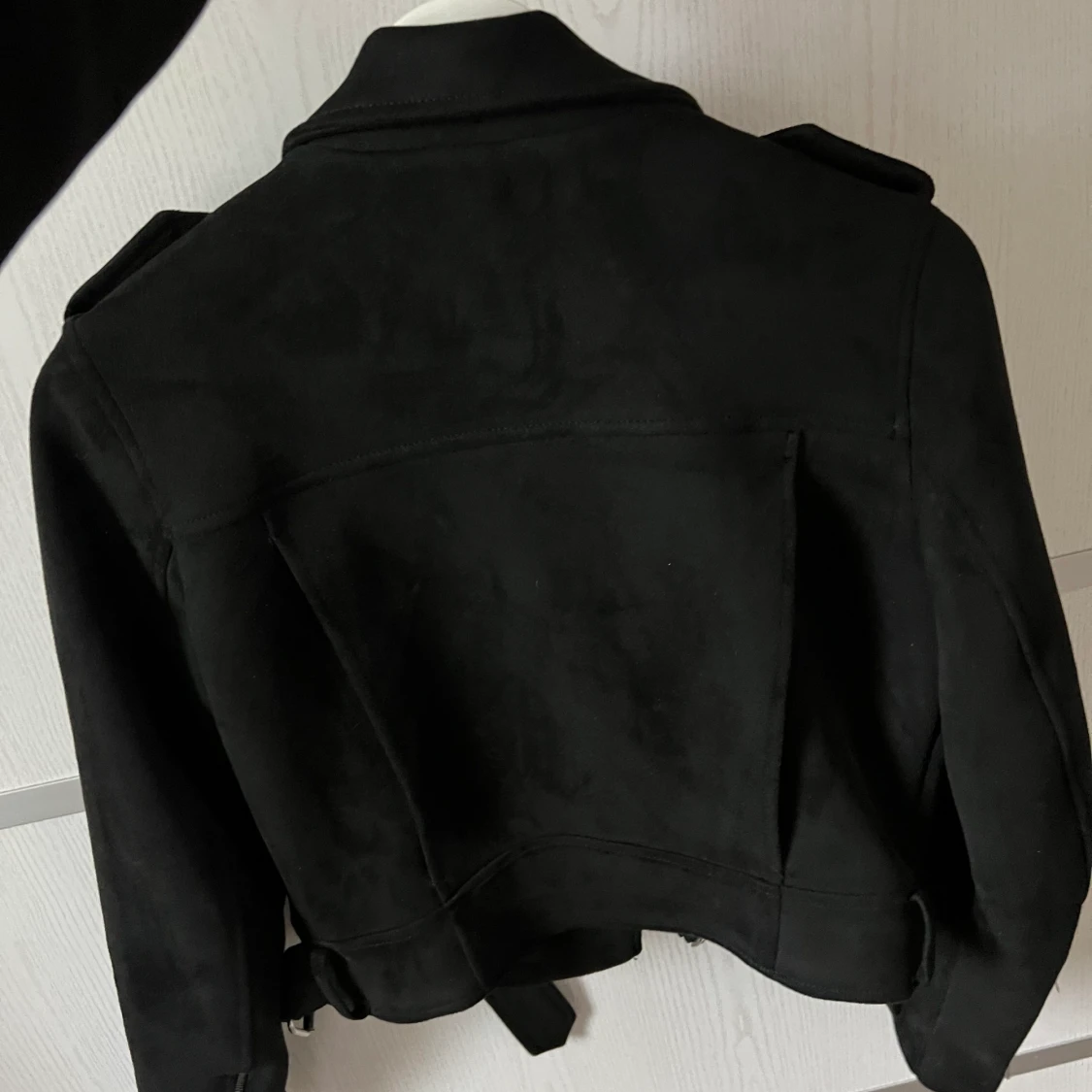 Skinnjacka i mocka från zara - 90