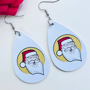 Santa örhängen - Nickelfria krokar och fri frakt. ❤️