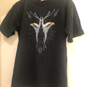 Vintage T-shirt  - Hej säljer en vintage t-shirt i storlek M. 