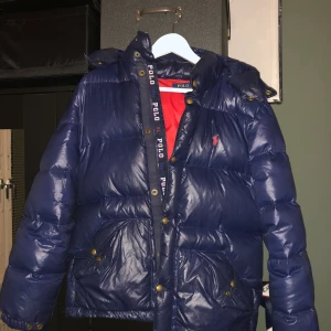 Ralph lauren jacka - Storlek S. Tjock och varm bra för vintern.