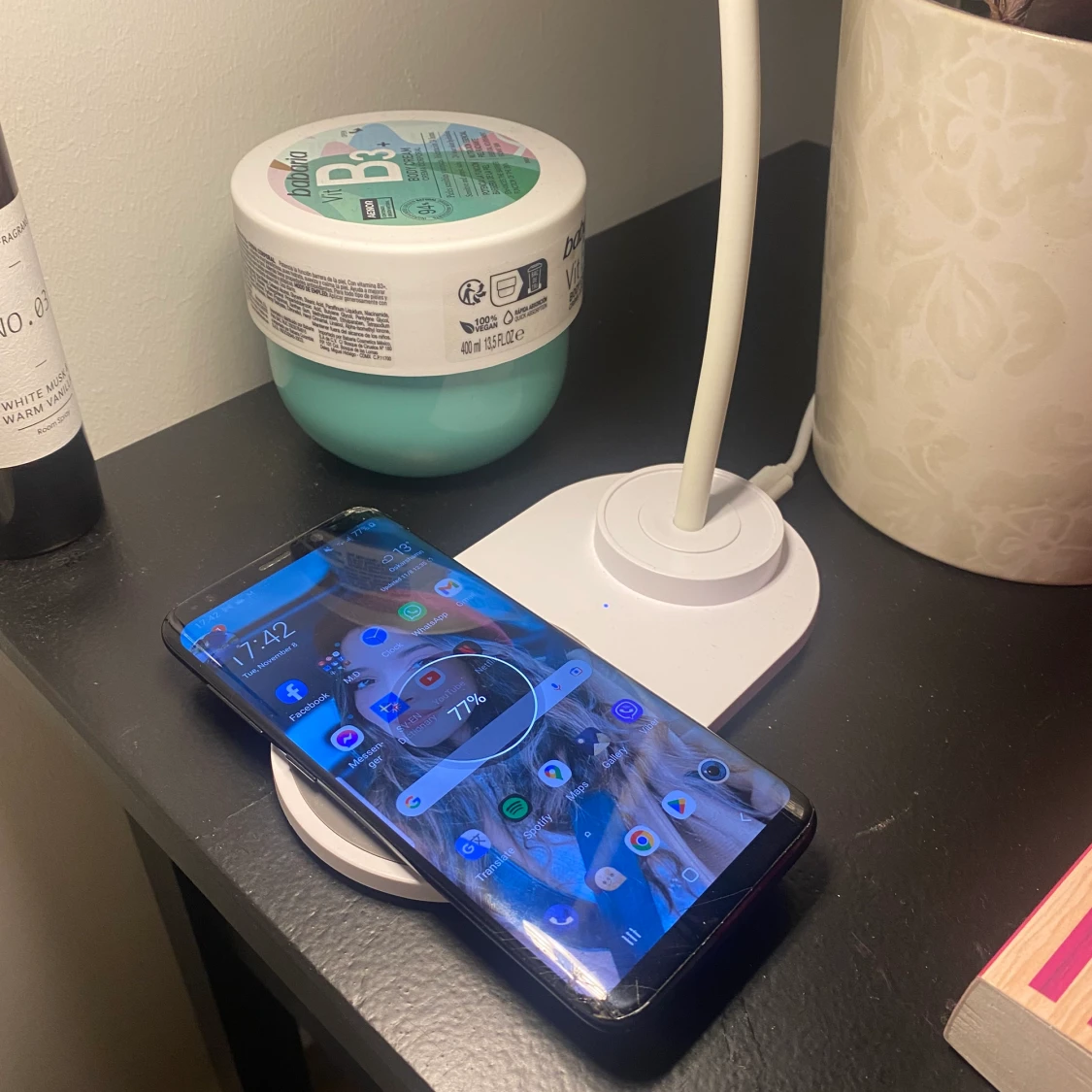 Bordslampa med 3 ljuslägen och trådlös laddare, 10W, vit - 91