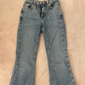 NYA Petite jeans New Look  - Helt nya jeans från New Look (petite) stl 32. Aldrig använda. 