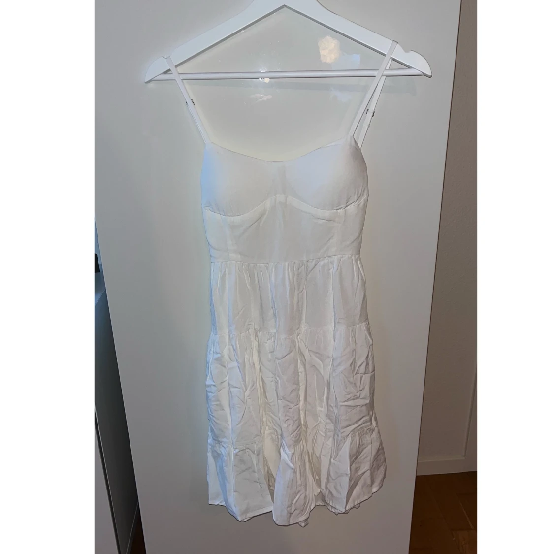 Vit student klänning  - 90