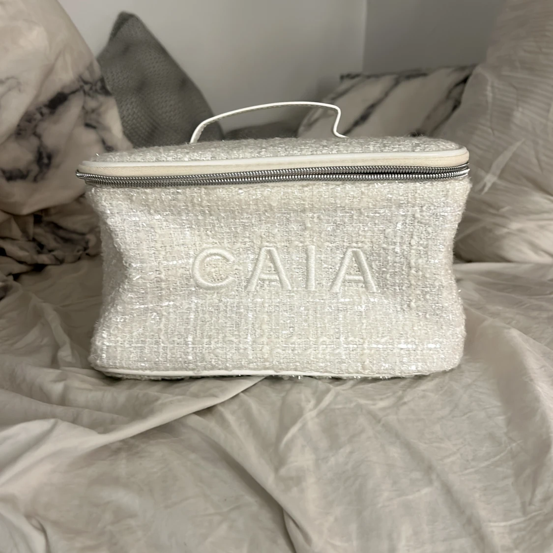 Caia necessär  - 90