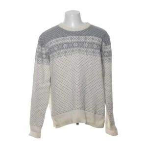 Stickad tröja - Jättefin stickad tröja, oversized och varm💕 Frakt tillkommer