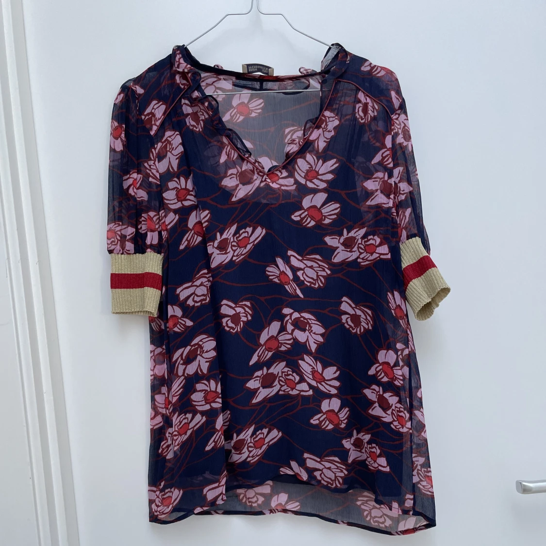 Bkus/topp från Baum