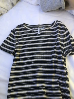 T-shirt - Passar tyvärr inte längre 💘