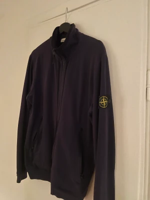 Stone island zip - Stone island zip tröja retail 4000kr